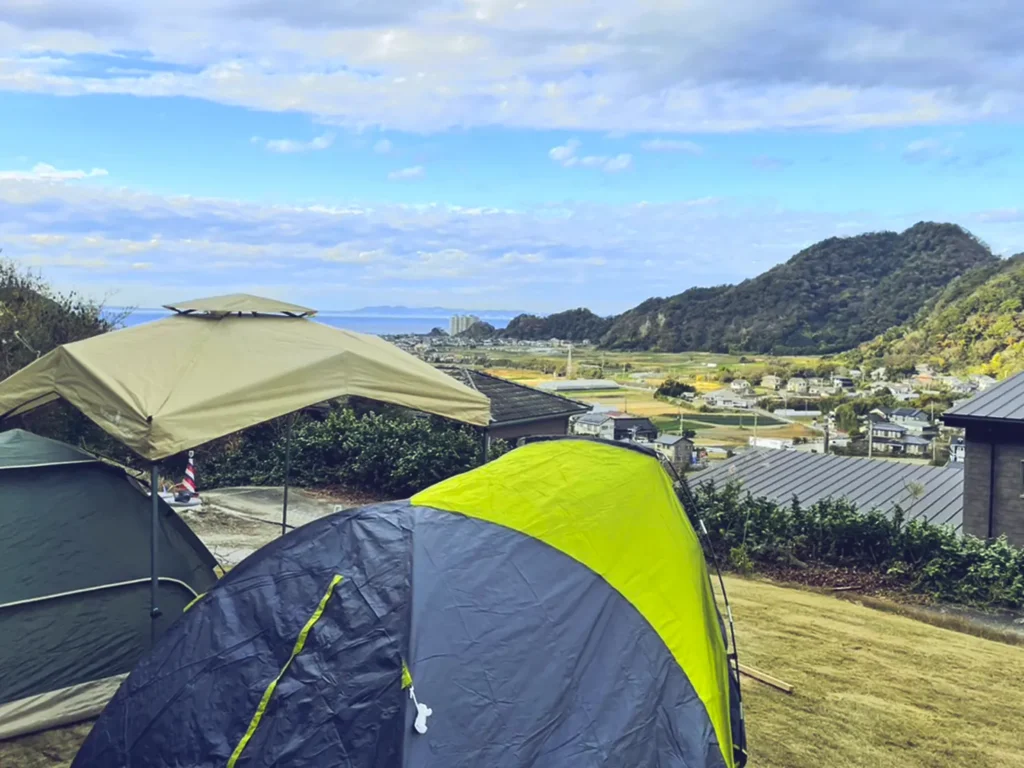 ナイトビスタキャンプ場(nightvista.camp)眺めのいいオートキャンプサイト