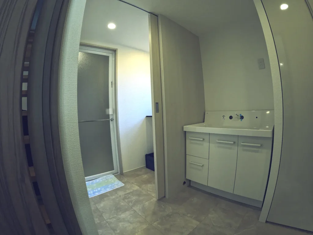 ヴィラハウス鋸南2号館(民泊)共有洗面所スペース