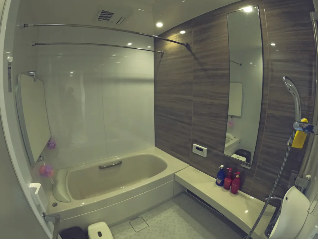 ヴィラハウス鋸南2号館(民泊)共有バススペース